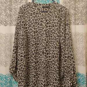 Cheetah printed long sleeve